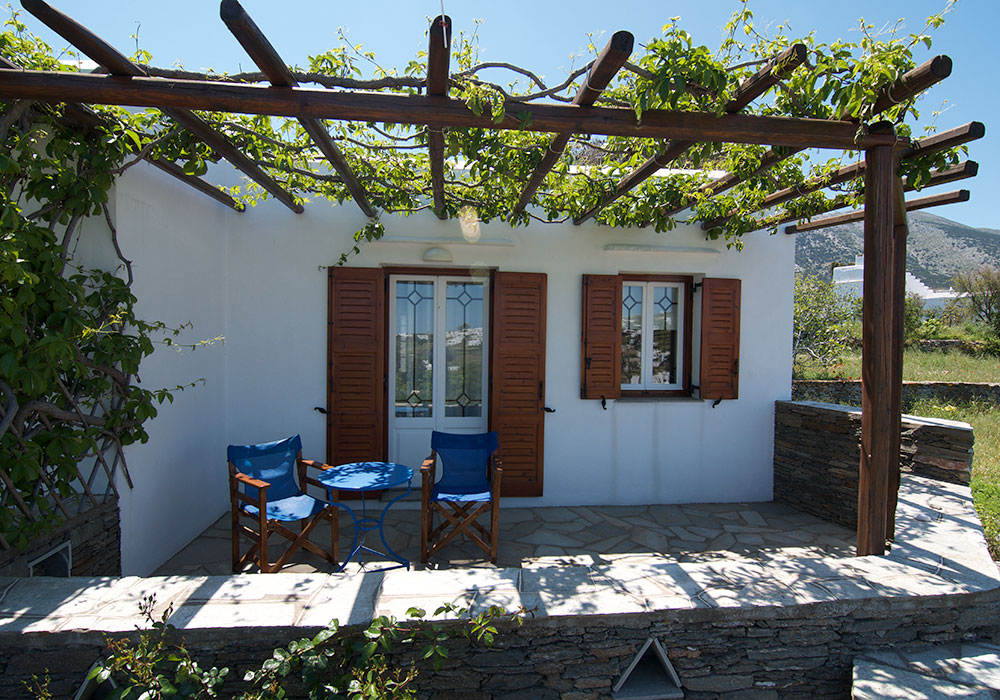The rooms and apartments Nikoleta in the centre of Apollonia