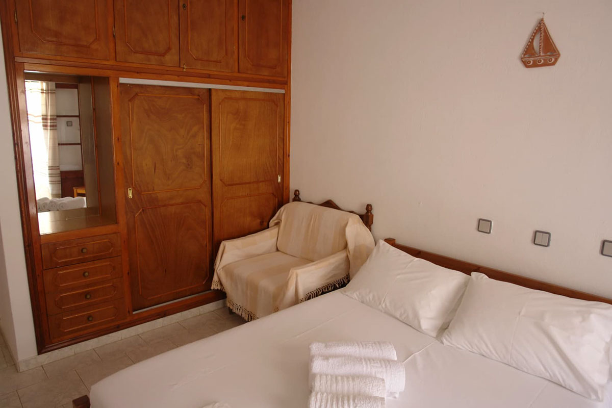 Rooms Captain Andreas in Kamares