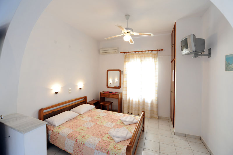 Katerina rooms in Agia Marina of Kamares with magical sunset views