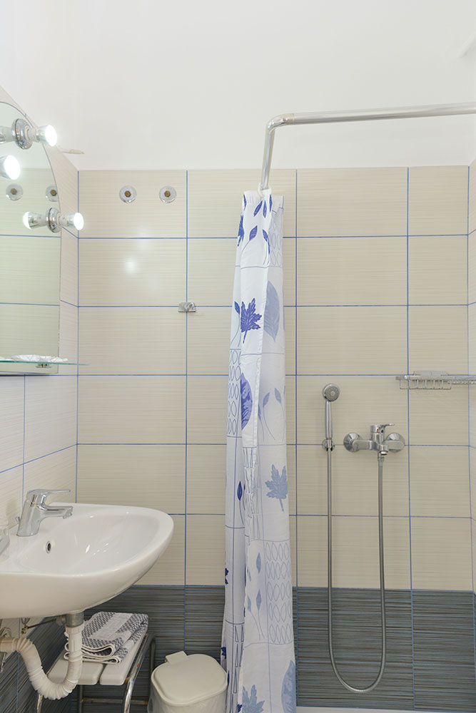 Litsa rooms in Agia Marina of Kamares