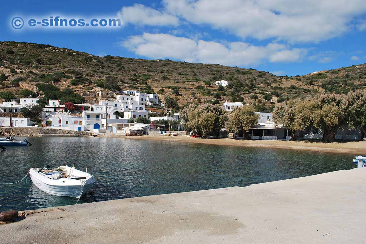 Der nördliche Strand von Vathi auf Sifnos
