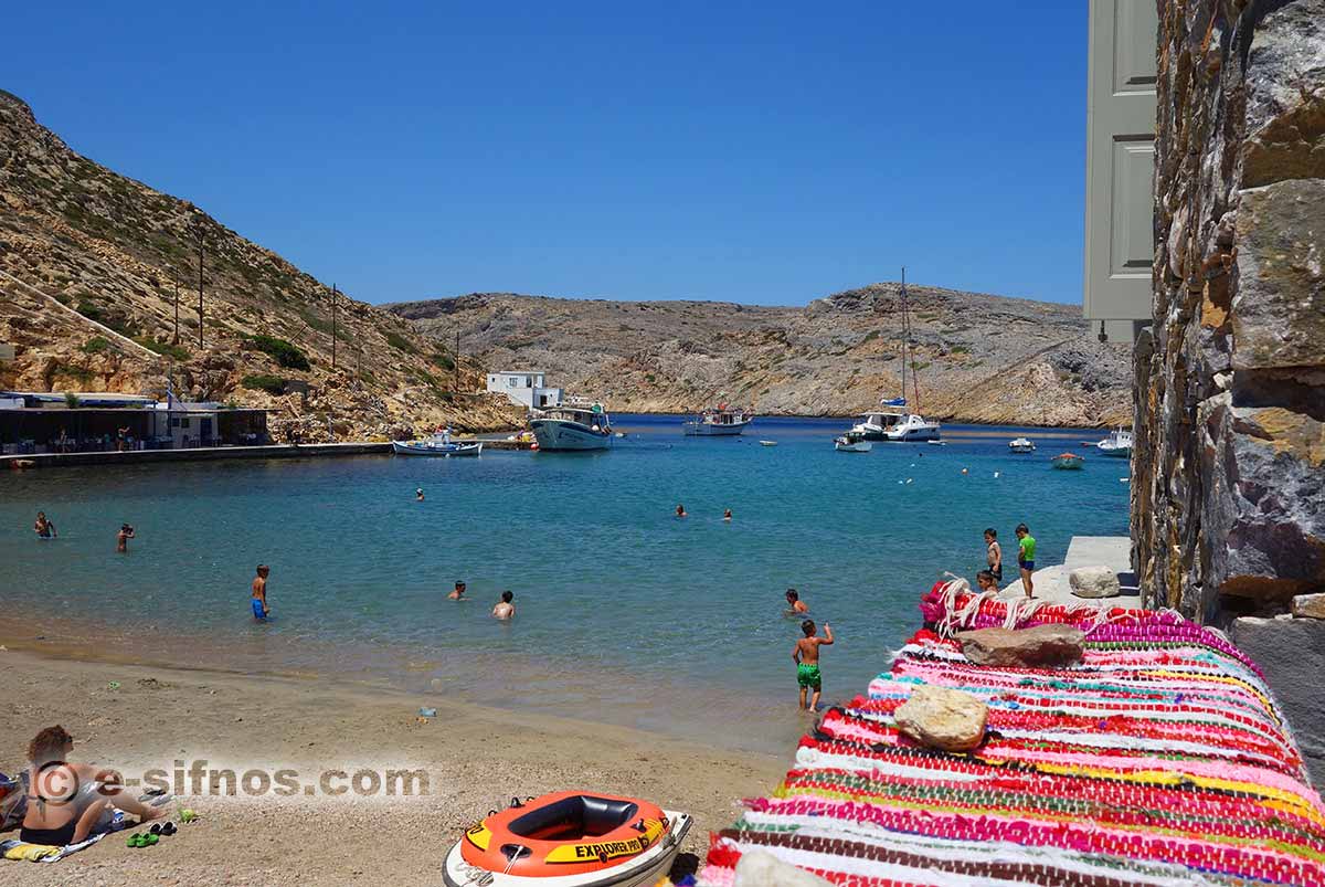 Der Strand von Cheronissos