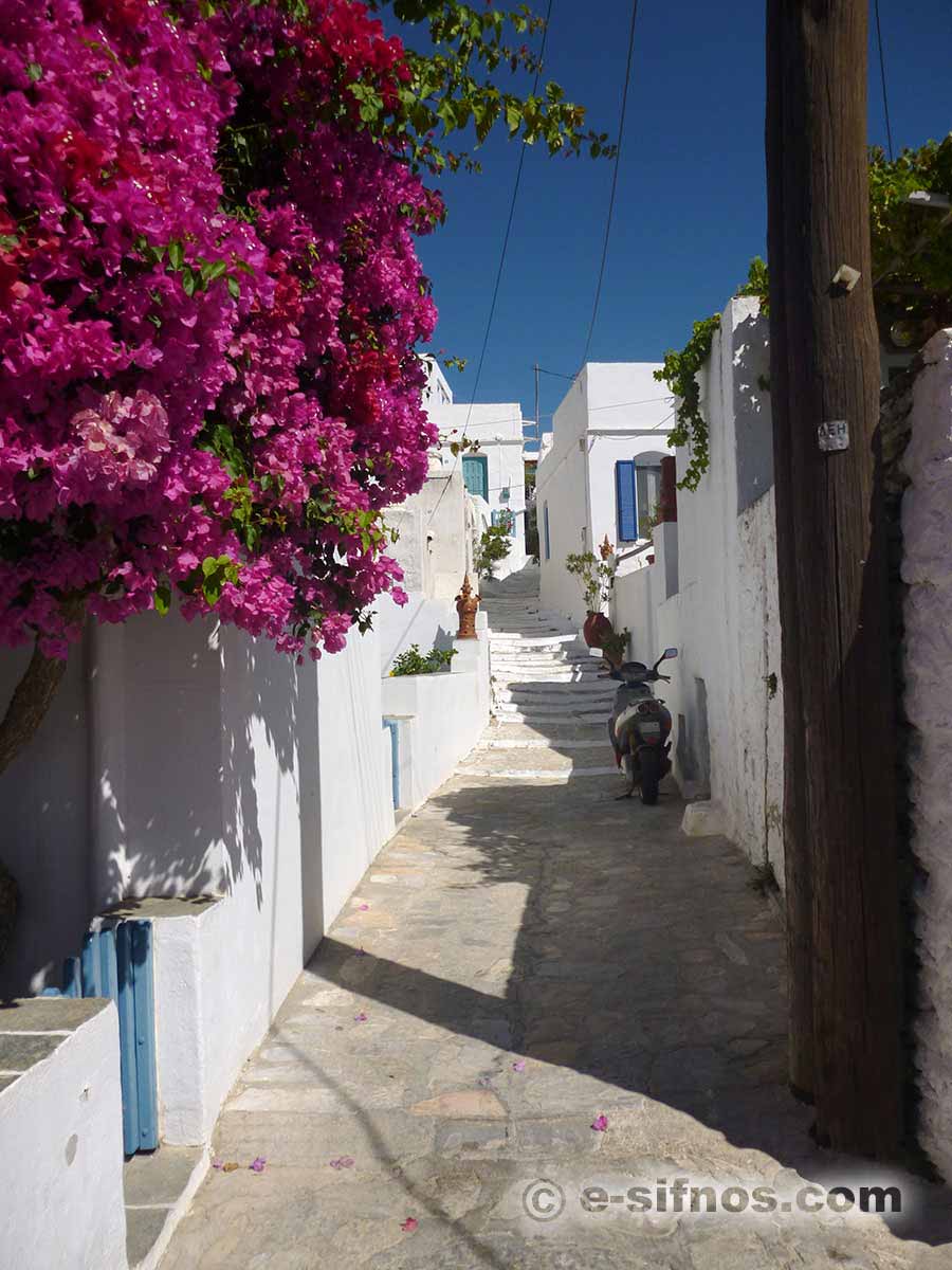 Gasse in Artemonas, Sifnos