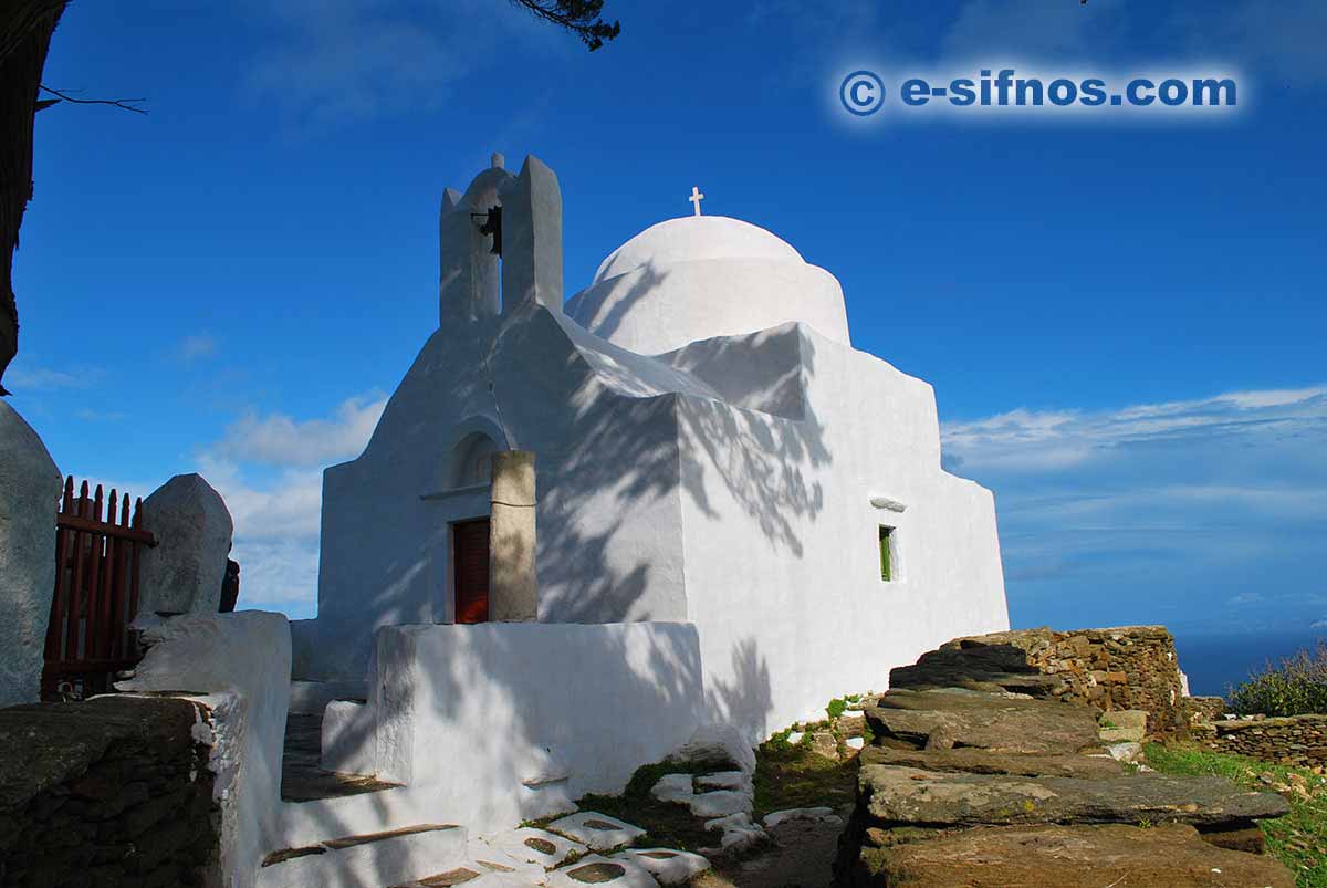 Kapelle am Rand von Exambela, Sifnos