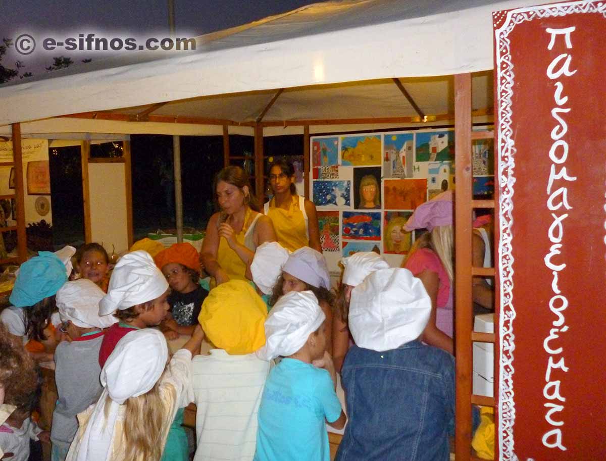 Kinder kochen beim Tselementes-Festival