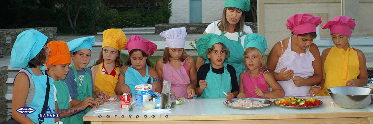 Kinder kochen beim Tselementes-Festival